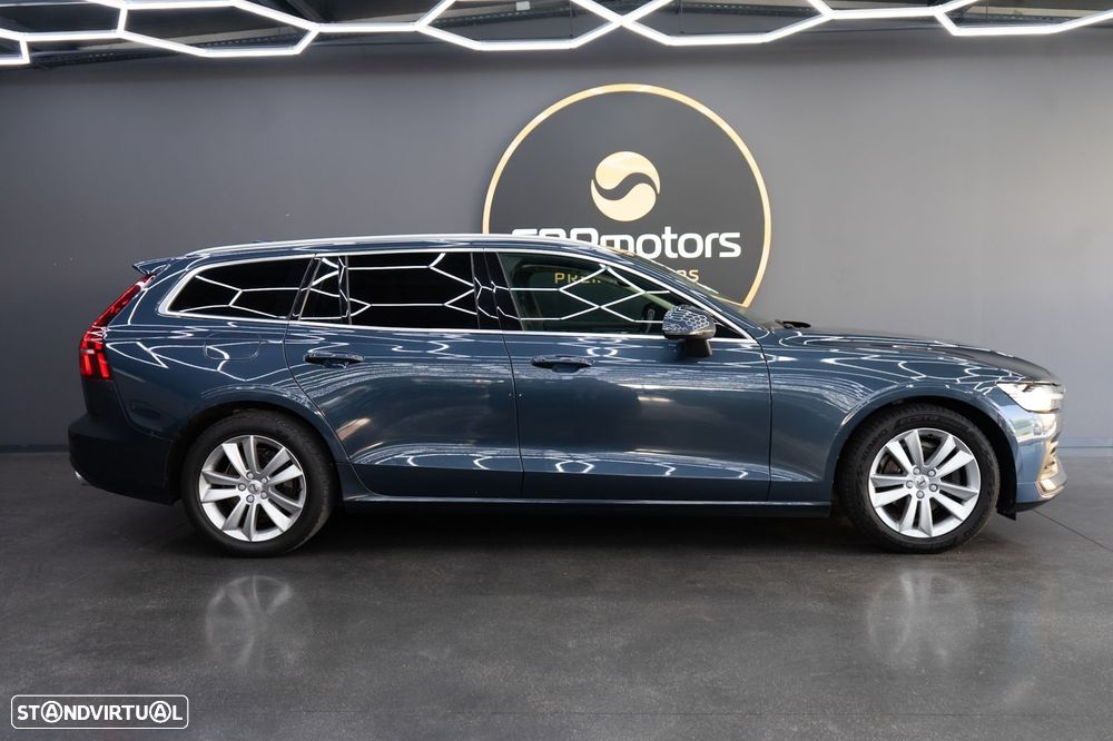 Volvo V60 2.0 D3 Momentum - 2