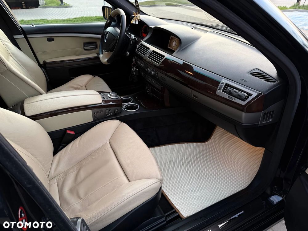BMW Seria 7 730d - 8