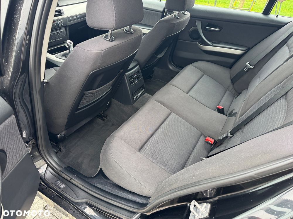 BMW Seria 3 - 20