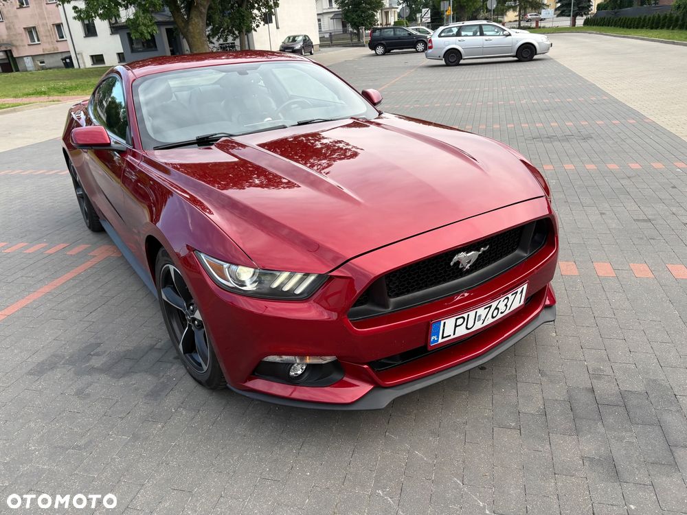 Ford Mustang - 3