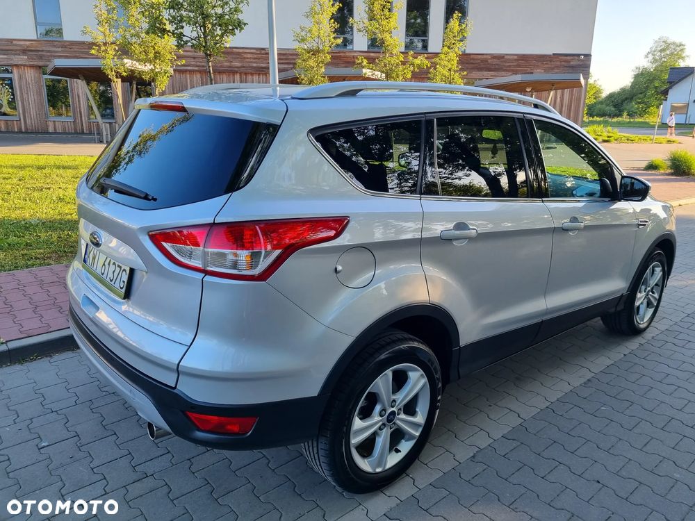 Ford Kuga 2.0 TDCi 4x2 Trend - 9