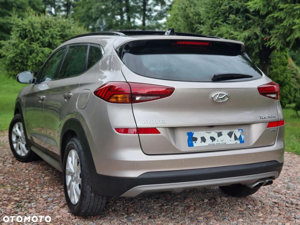 Hyundai Tucson blue 1.6 CRDi 4WD DCT Premium - 13