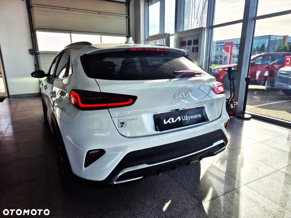 Kia XCeed 1.5 T-GDI M - 10