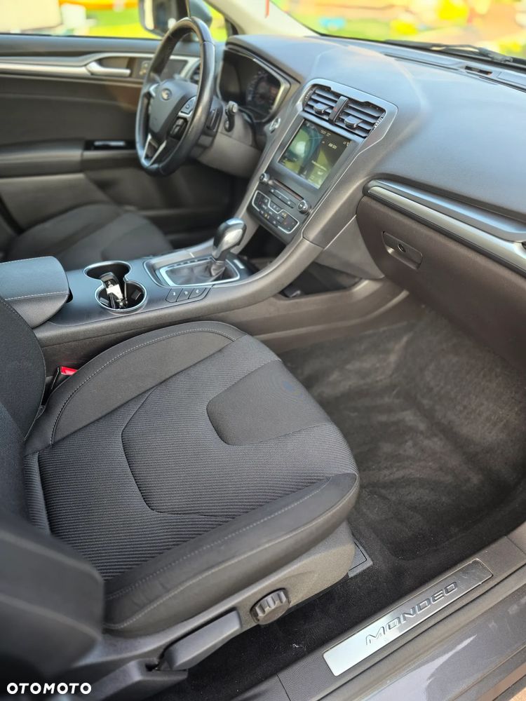 Ford Mondeo 2.0 TDCi Titanium 4WD PowerShift - 8