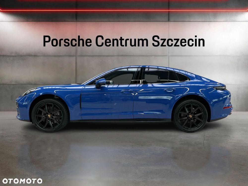 Porsche Panamera Standard - 2