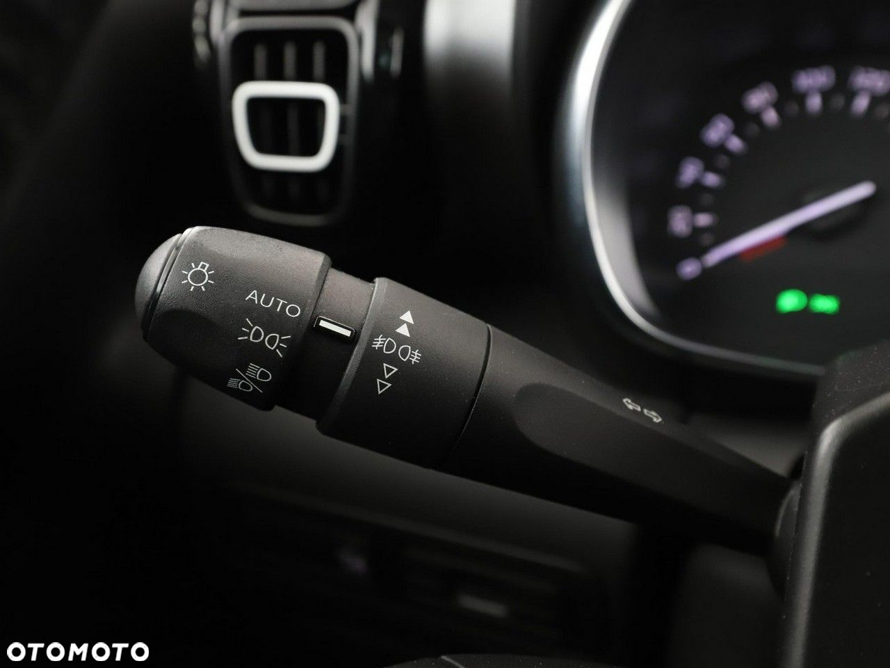 Citroën C3 Aircross 1.2 PureTech Feel S&S EAT6 - 29