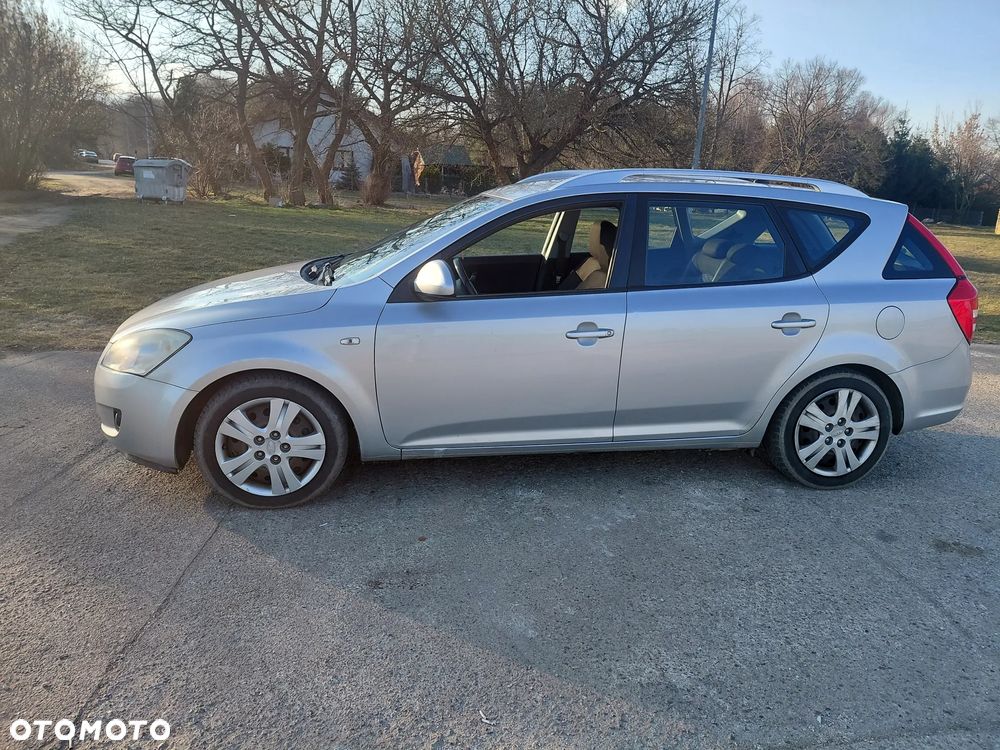 Kia Ceed 1.6 Crdi L - 8