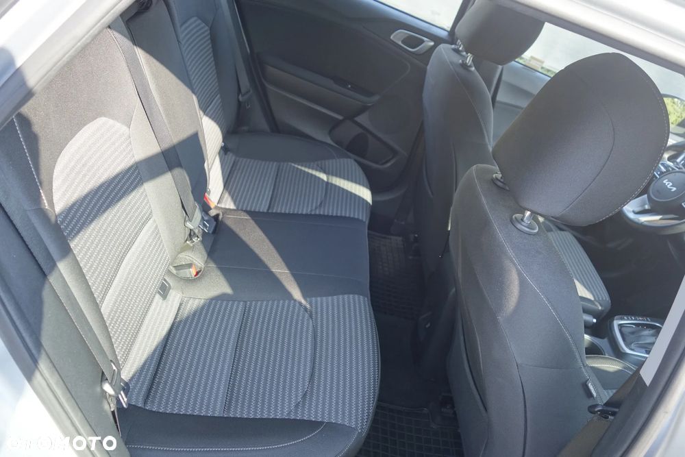 Kia Ceed 1.5 T-GDI M DCT - 10