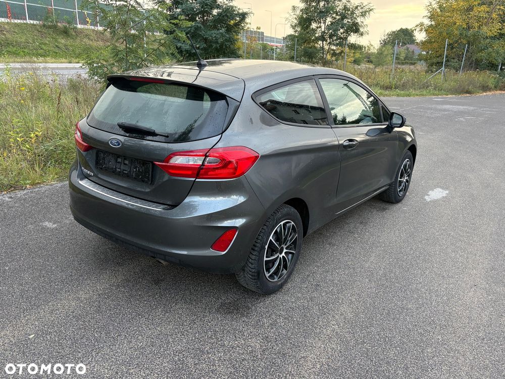 Ford Fiesta 1.1 TREND - 8