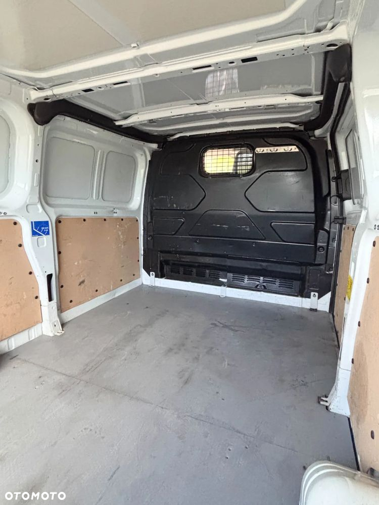 Ford transit custom - 17
