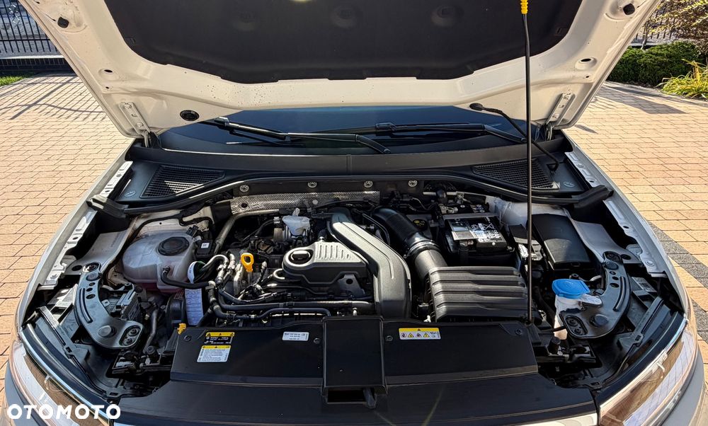 Volkswagen T-Roc 1.5 TSI Style DSG - 32