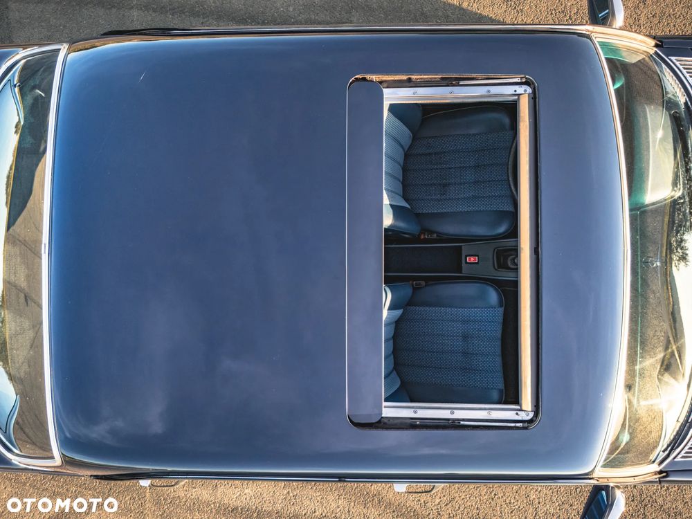 Mercedes-Benz W123 - 10