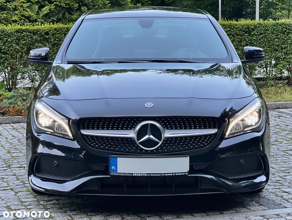 Mercedes-Benz CLA 200 7G-DCT AMG Line - 2