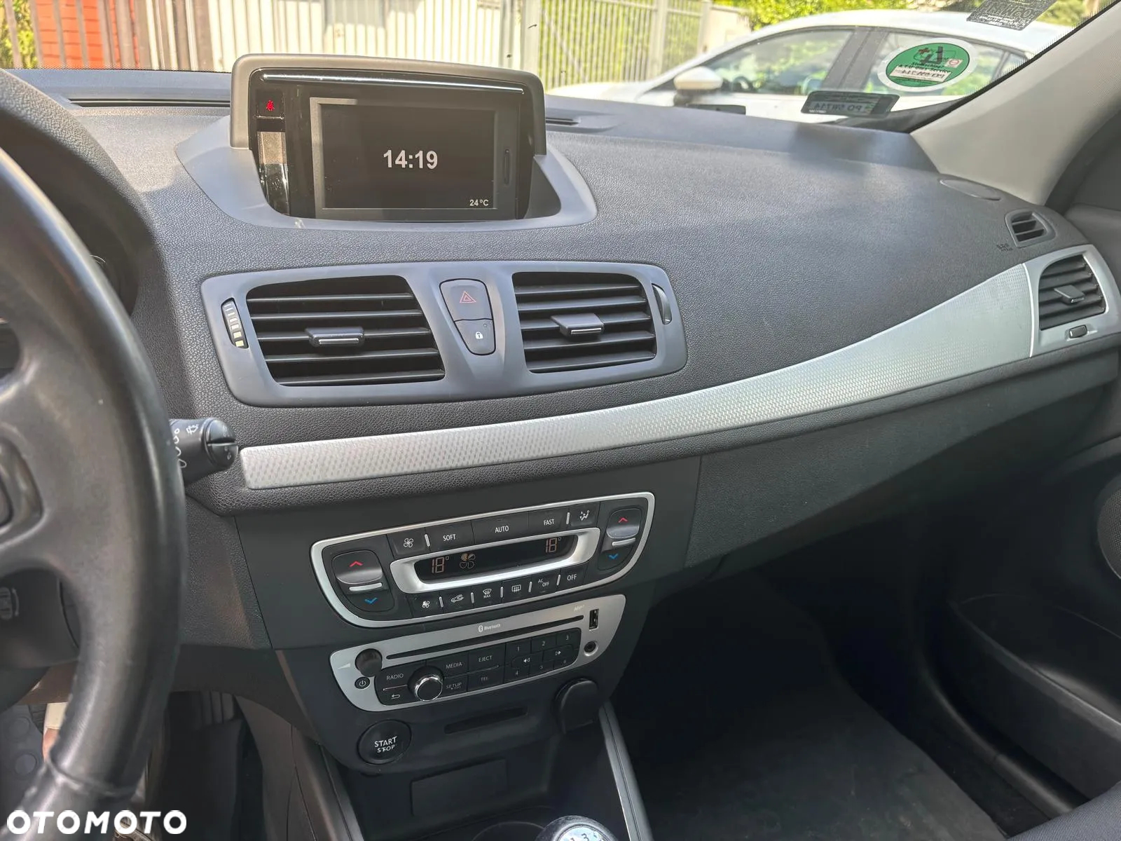 Renault Megane 1.5 dCi Authentique - 6