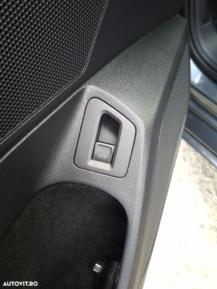 Volkswagen Passat 2.0 TDI DSG (BlueMotion Technology) Comfortline - 15