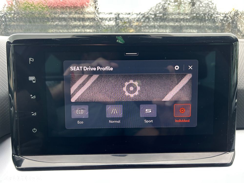 Seat Arona 1.0 TSI OPF FR Anniversary Edition - 24
