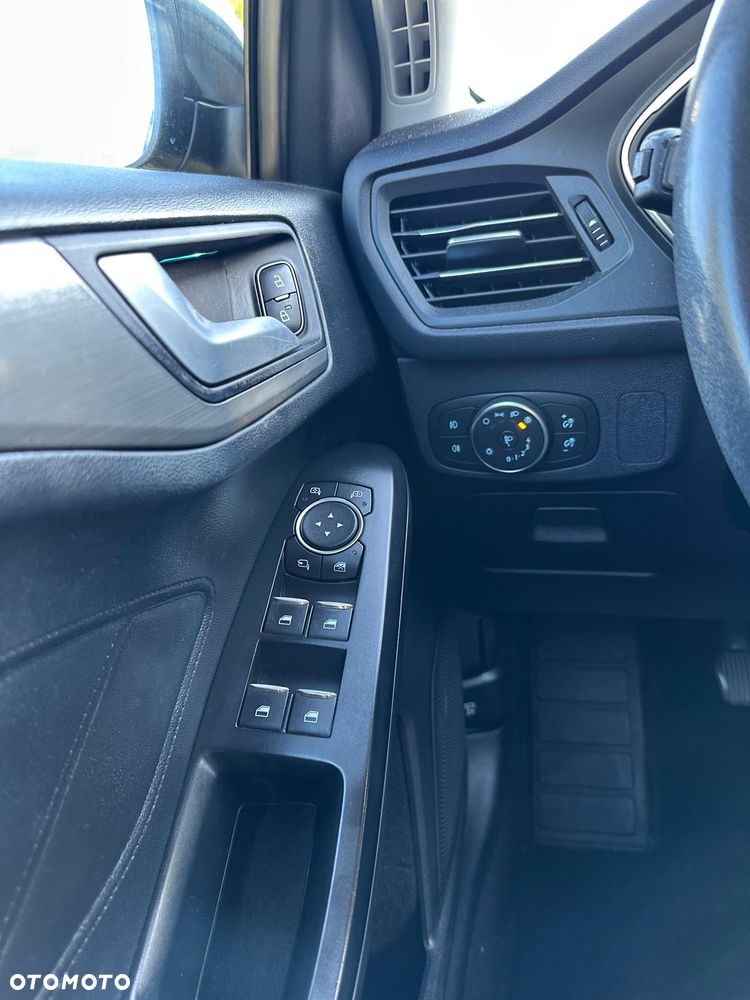 Ford Focus - 15
