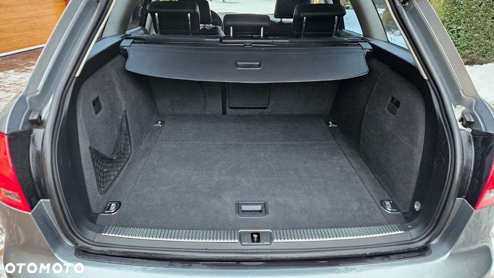 Audi A4 Avant 2.0T FSI Multitronic - 22