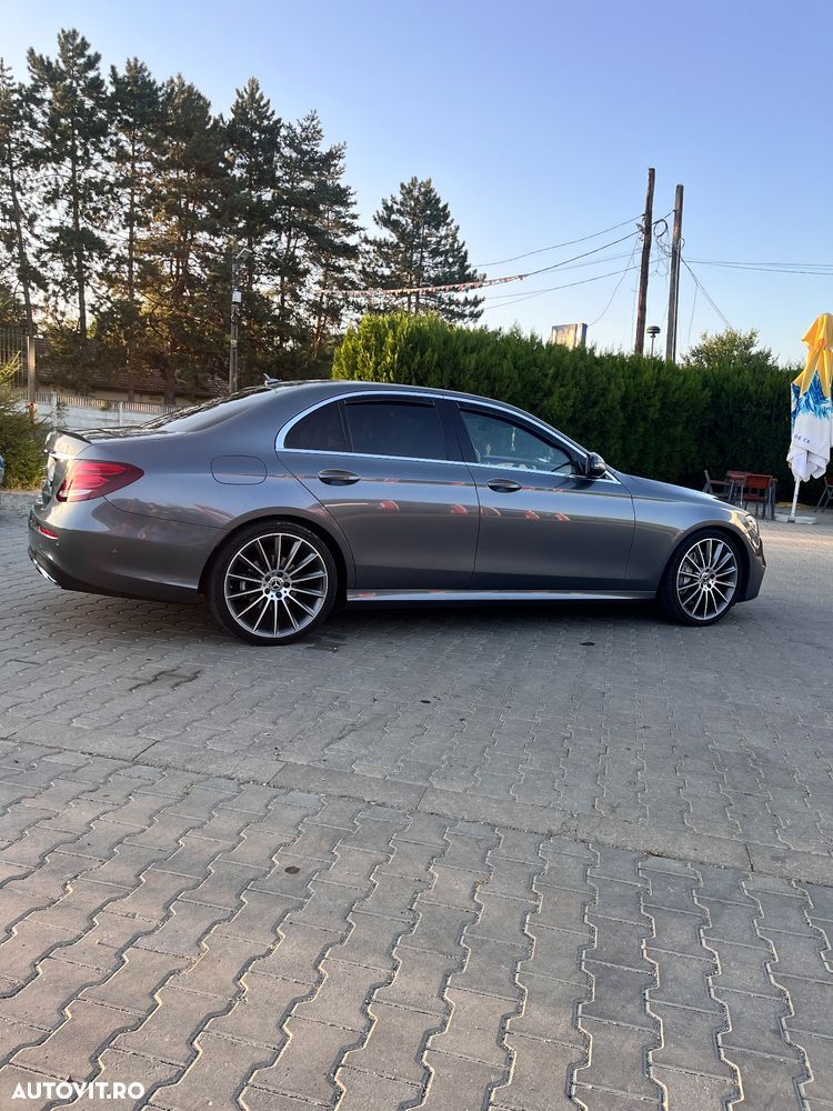 Mercedes-Benz E 220 d 4Matic 9G-TRONIC AMG Line - 3