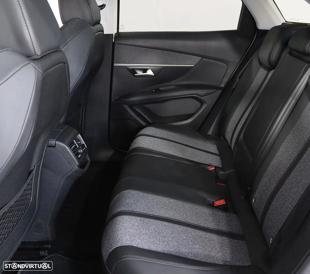 Peugeot 3008 1.2 PureTech Allure - 13