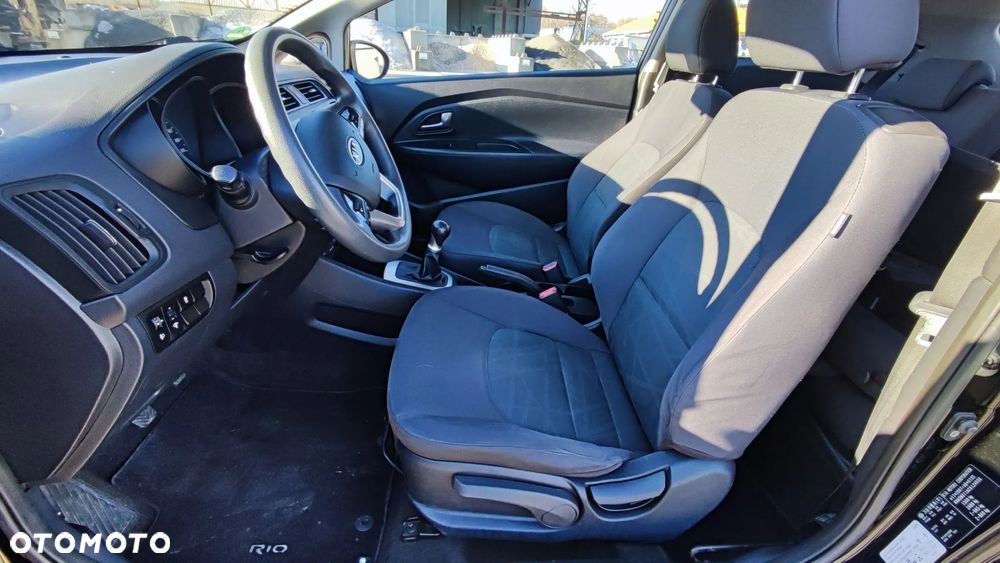 Kia Rio 1.2 Business Line - 9