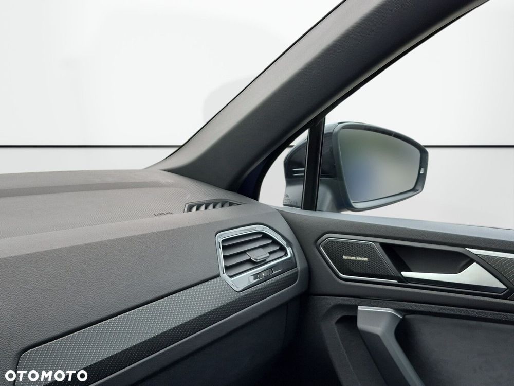Volkswagen Tiguan 2.0 TSI 4Mot R DSG - 32