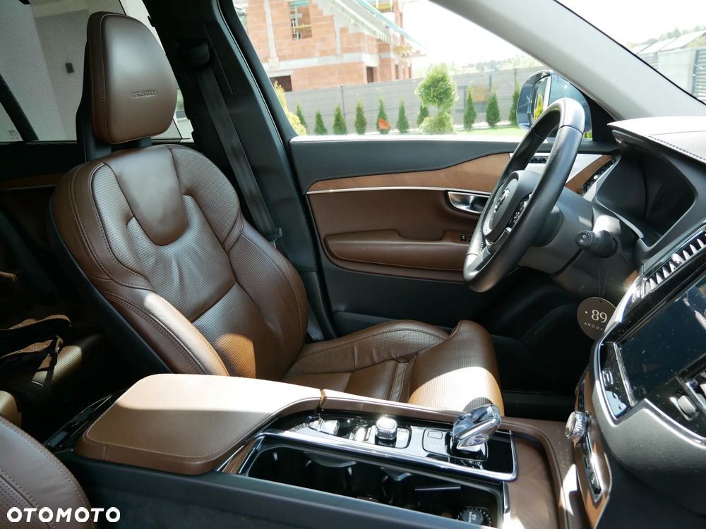 Volvo XC 90 T8 AWD Plug-In Hybrid Inscription Expression 7os - 17