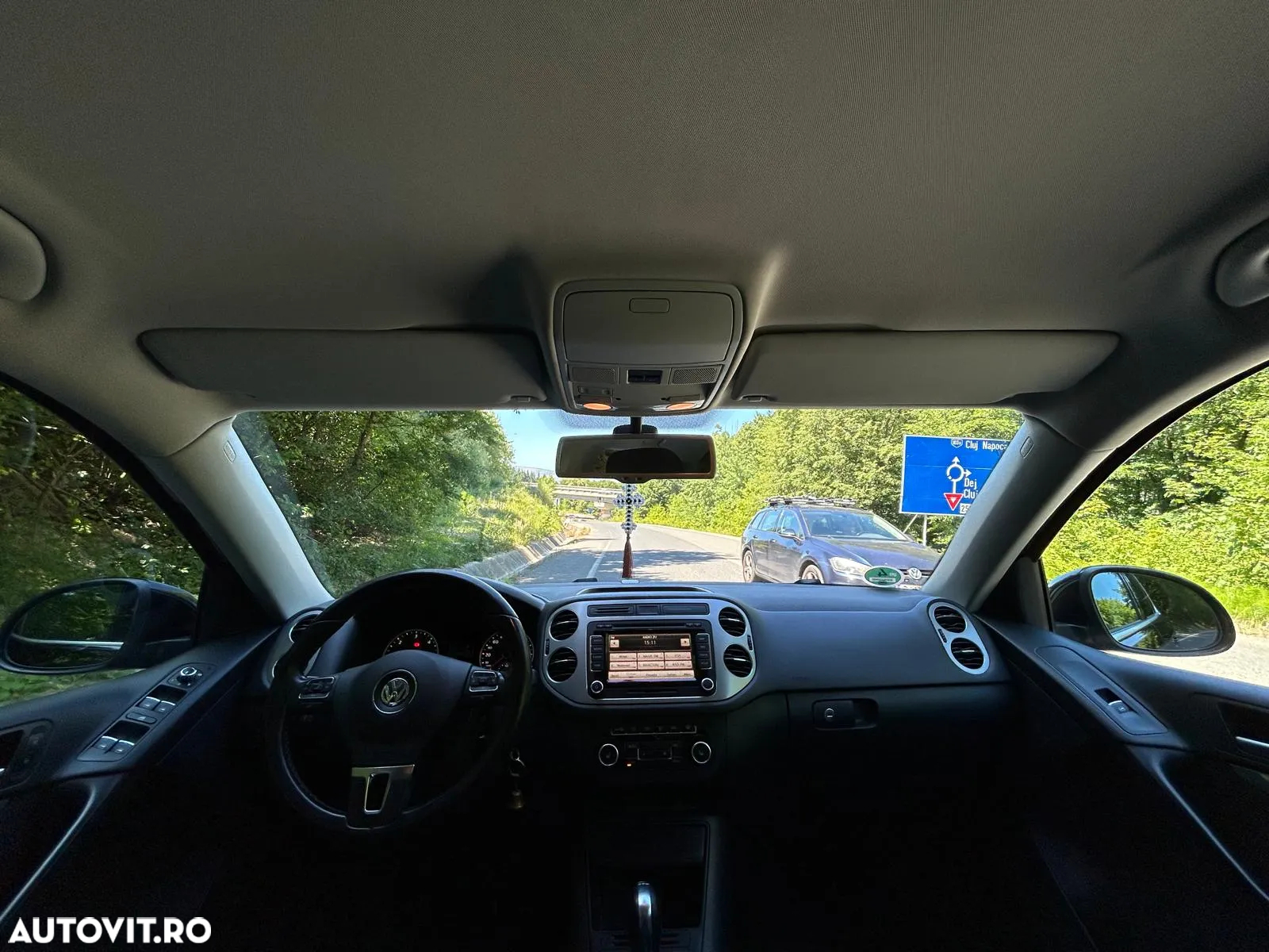 Volkswagen Tiguan - 13