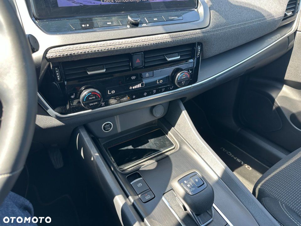 Nissan Qashqai - 12