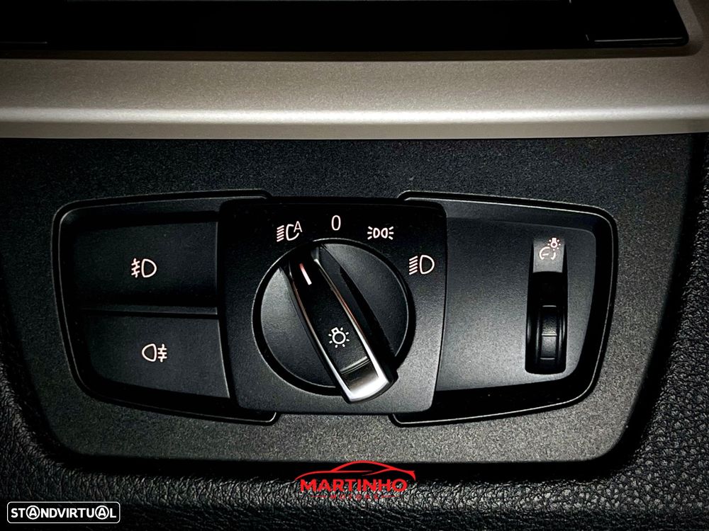 BMW 320 d Advantage Auto - 28