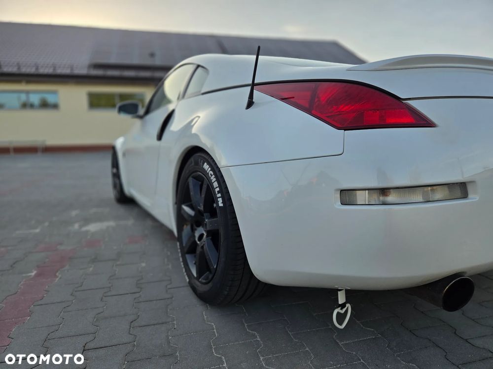 Nissan 350 Z Standard - 3