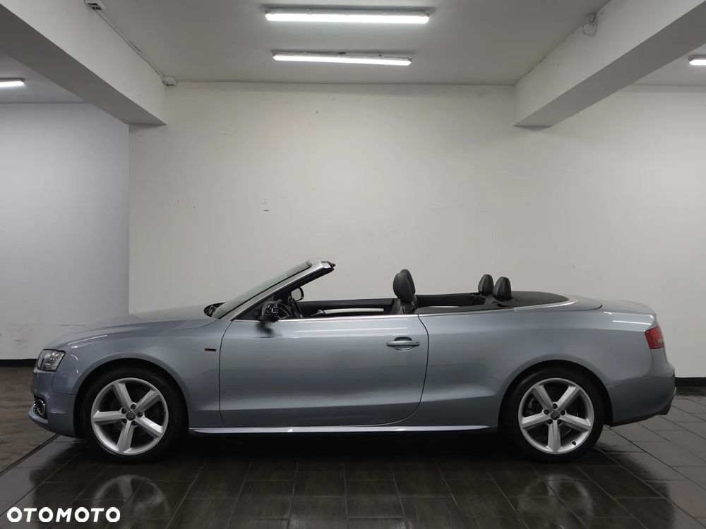 Audi A5 Cabrio - 4