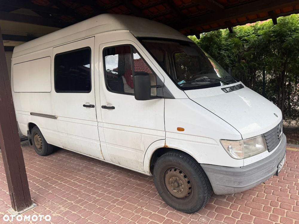 Mercedes-Benz sprinter - 2