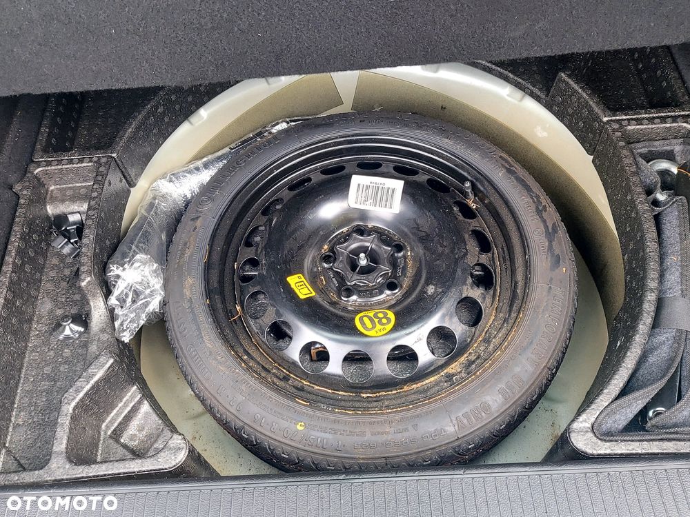 Opel Astra 1.6 Color Edition - 11