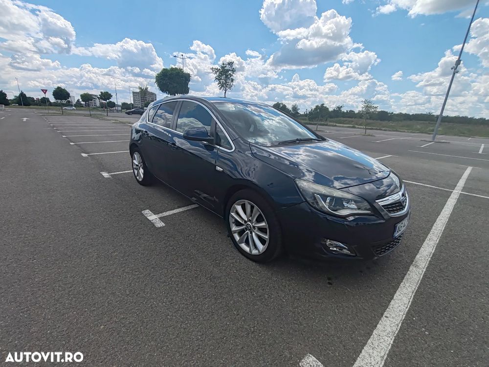Opel Astra - 1