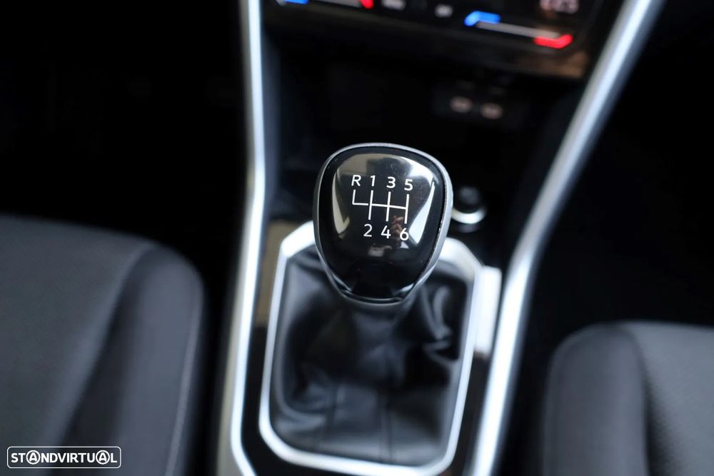 VW T-Roc 1.0 TSI Life - 19
