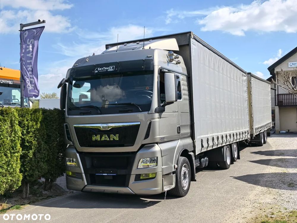 MAN TGX 26.480 // Zestaw przejazdowy z przyczepą // Firanka //