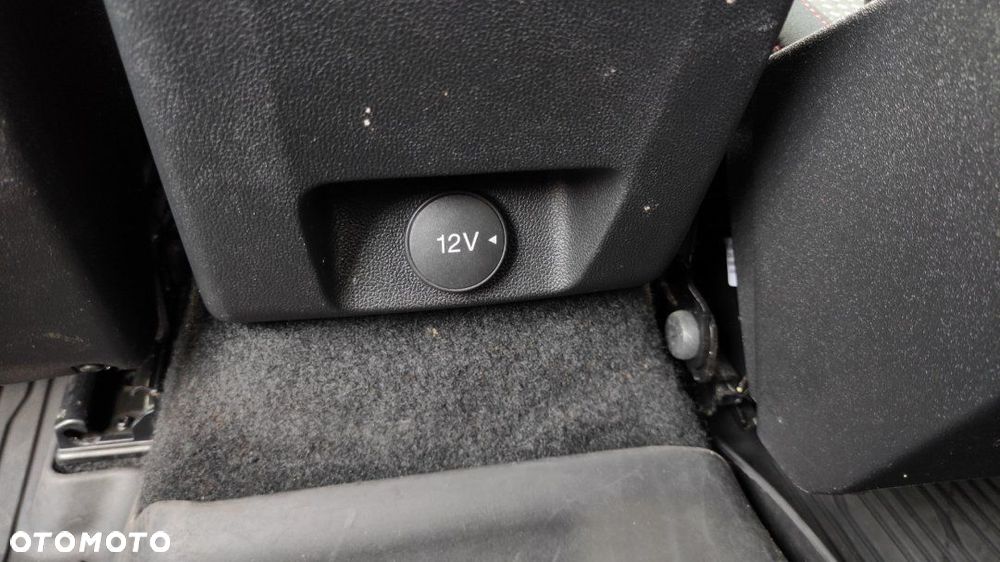 Ford Focus - 37