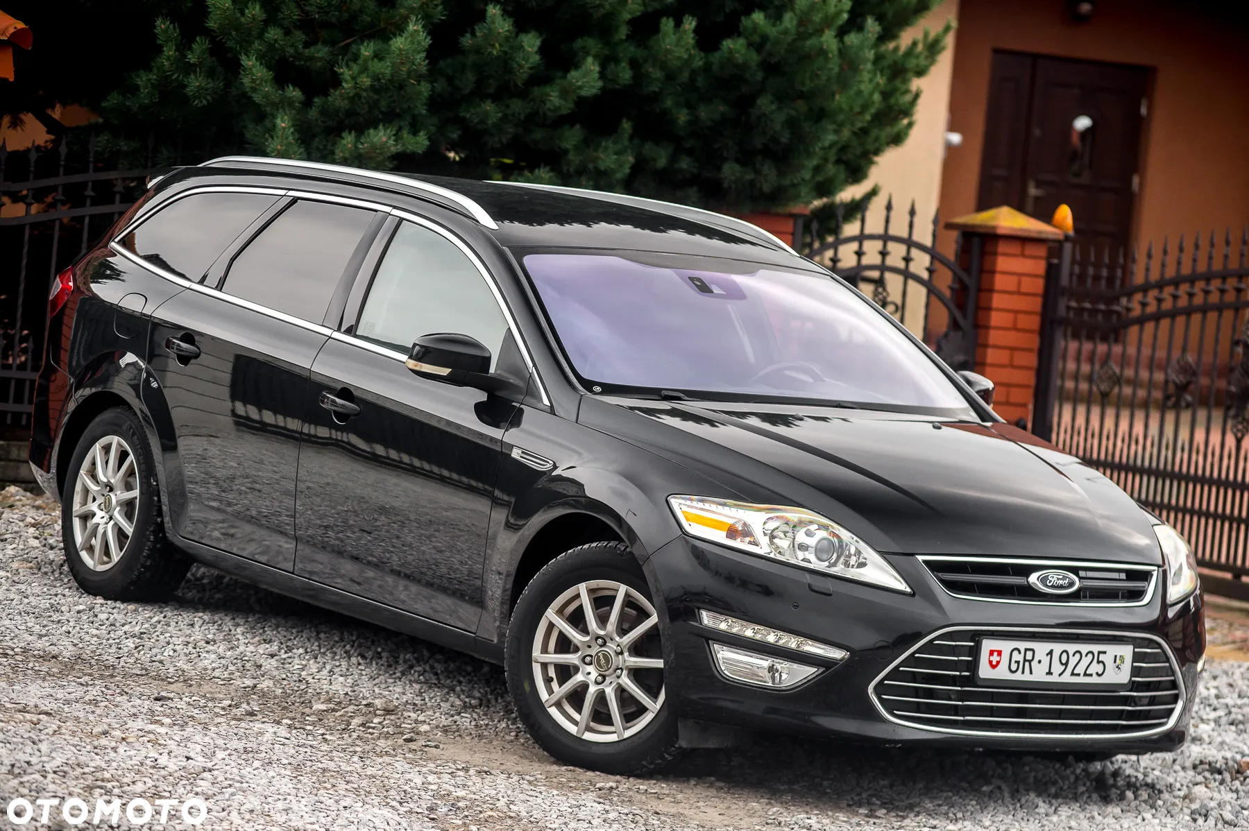 Ford Mondeo 2.0 EcoBoost Start-Stopp Autom Titanium - 3