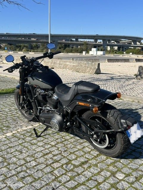Harley-Davidson Softail FAT BOB 114 - 48