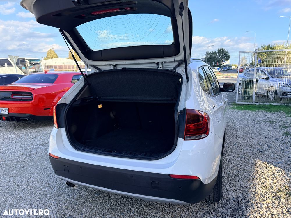 BMW X1 sDrive20d - 17