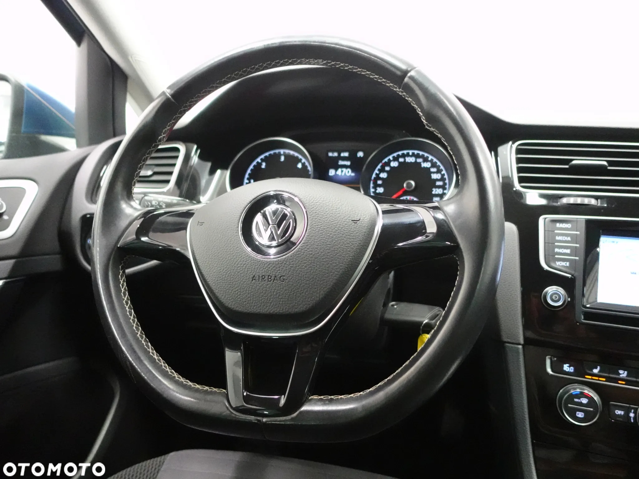Volkswagen Golf 1.6 TDI 4Motion BlueMotion Technology Cup - 37