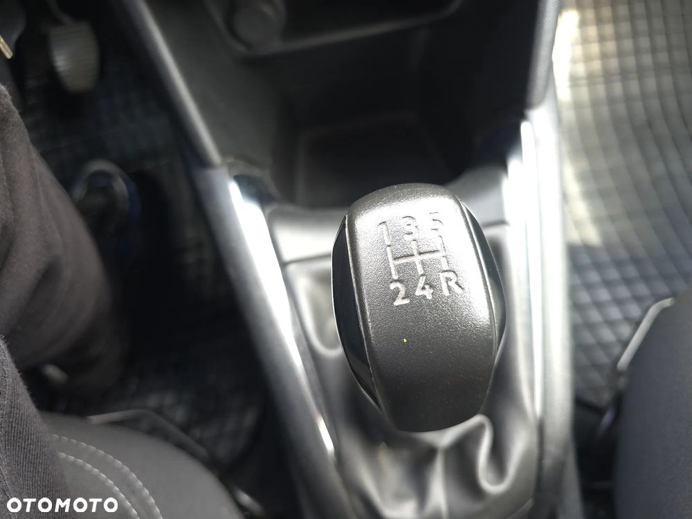 Peugeot 208 1.2 VTi Access - 27