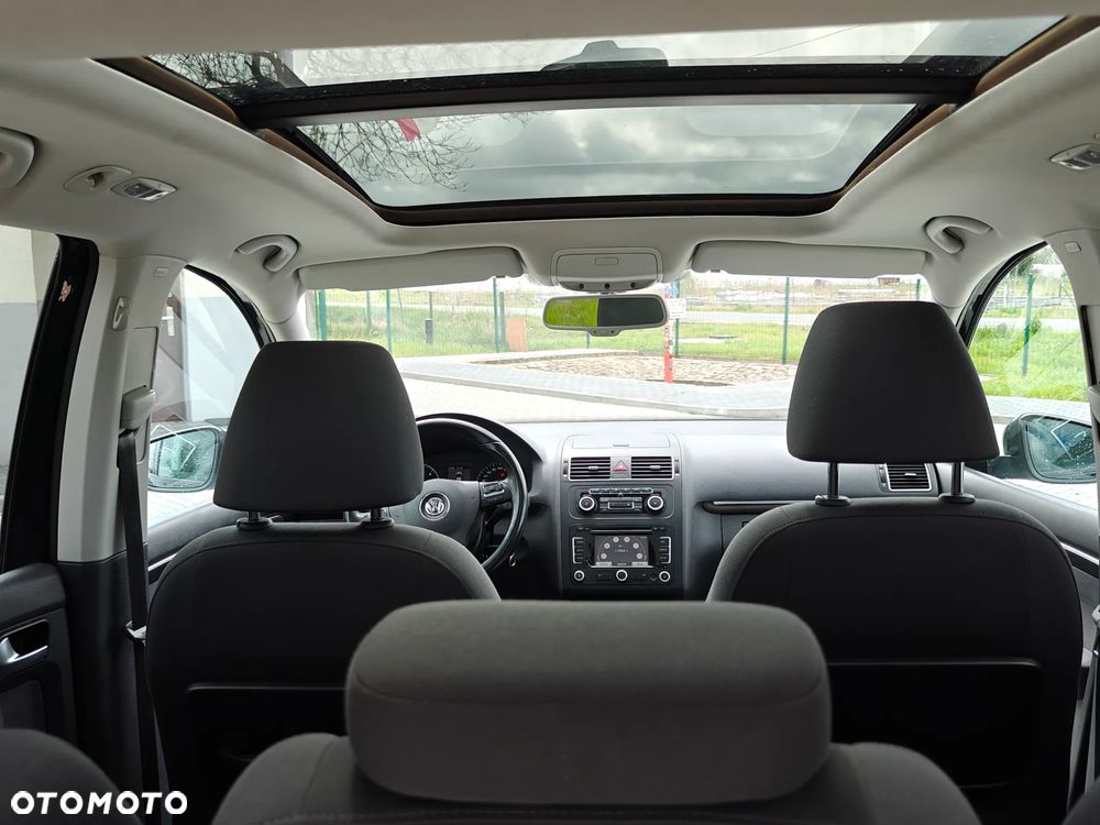 Volkswagen Touran 1.6 TDI DPF Highline - 17