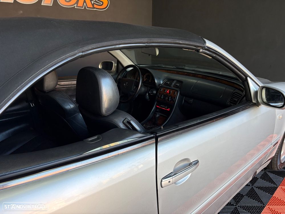 Mercedes-Benz CLK 230 - 36