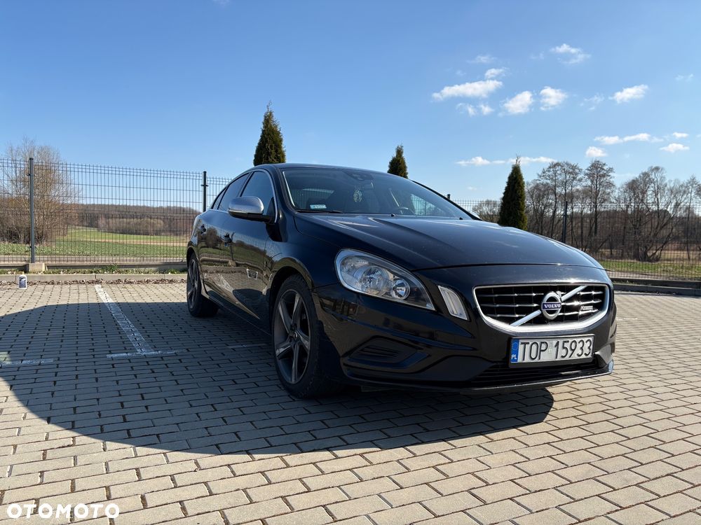 Volvo S60 D3 Geartronic R-Design - 9