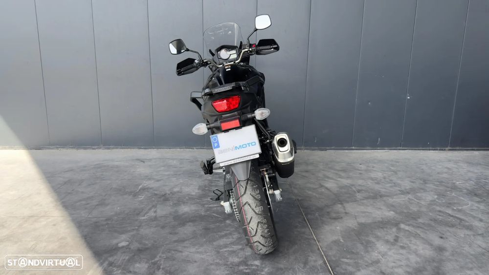 Suzuki DL V-STROM 650 - 4