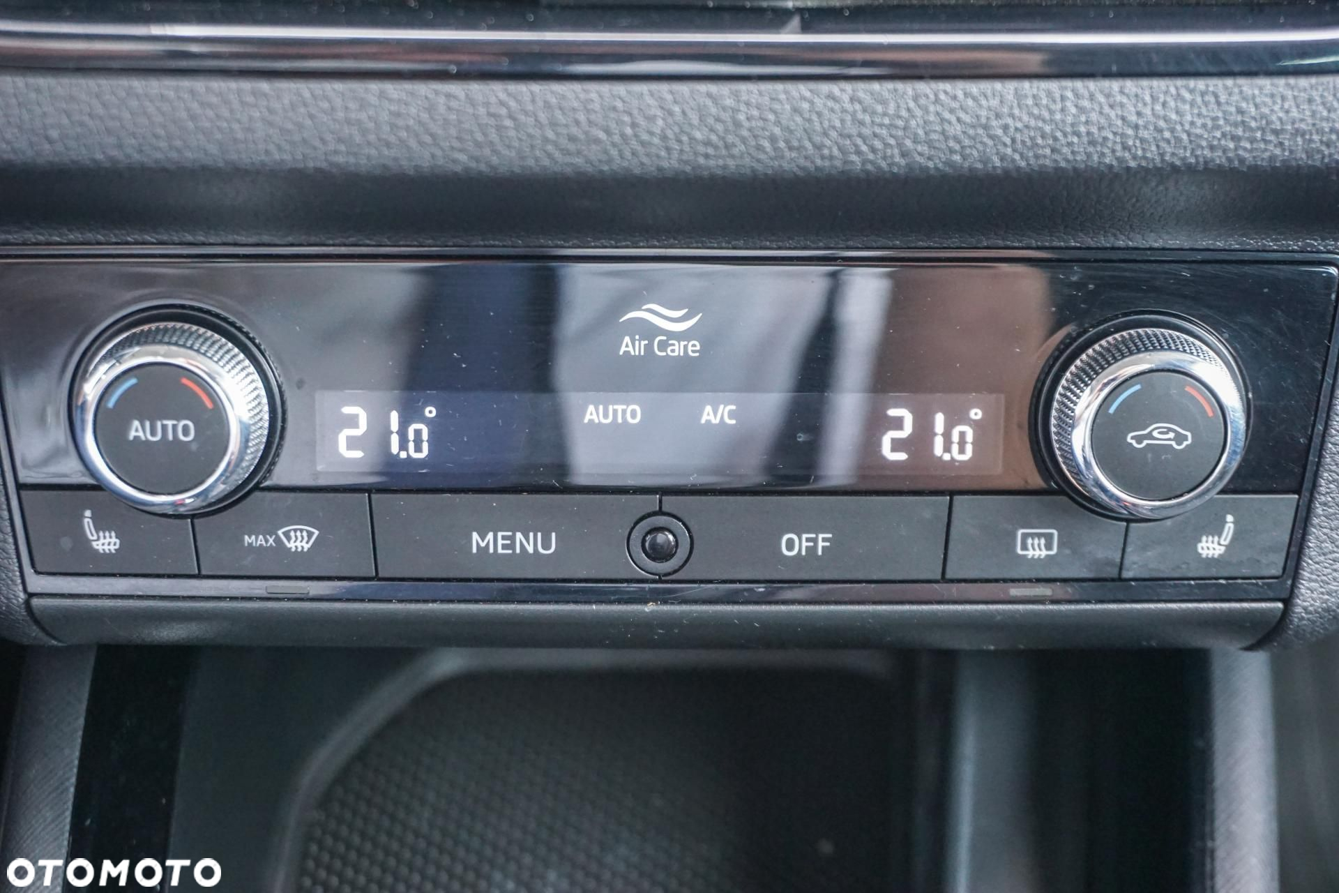 Skoda Kamiq 1.0 TSI Ambition DSG - 29