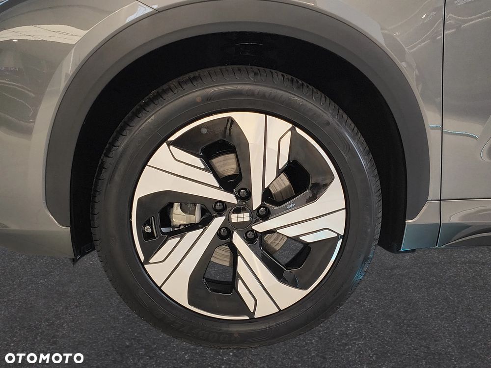 Geely EX5 - 10