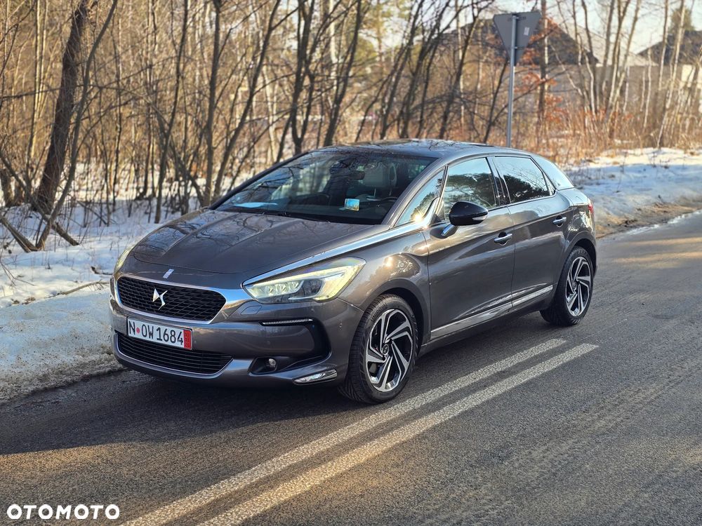 DS Automobiles DS 5 - 9